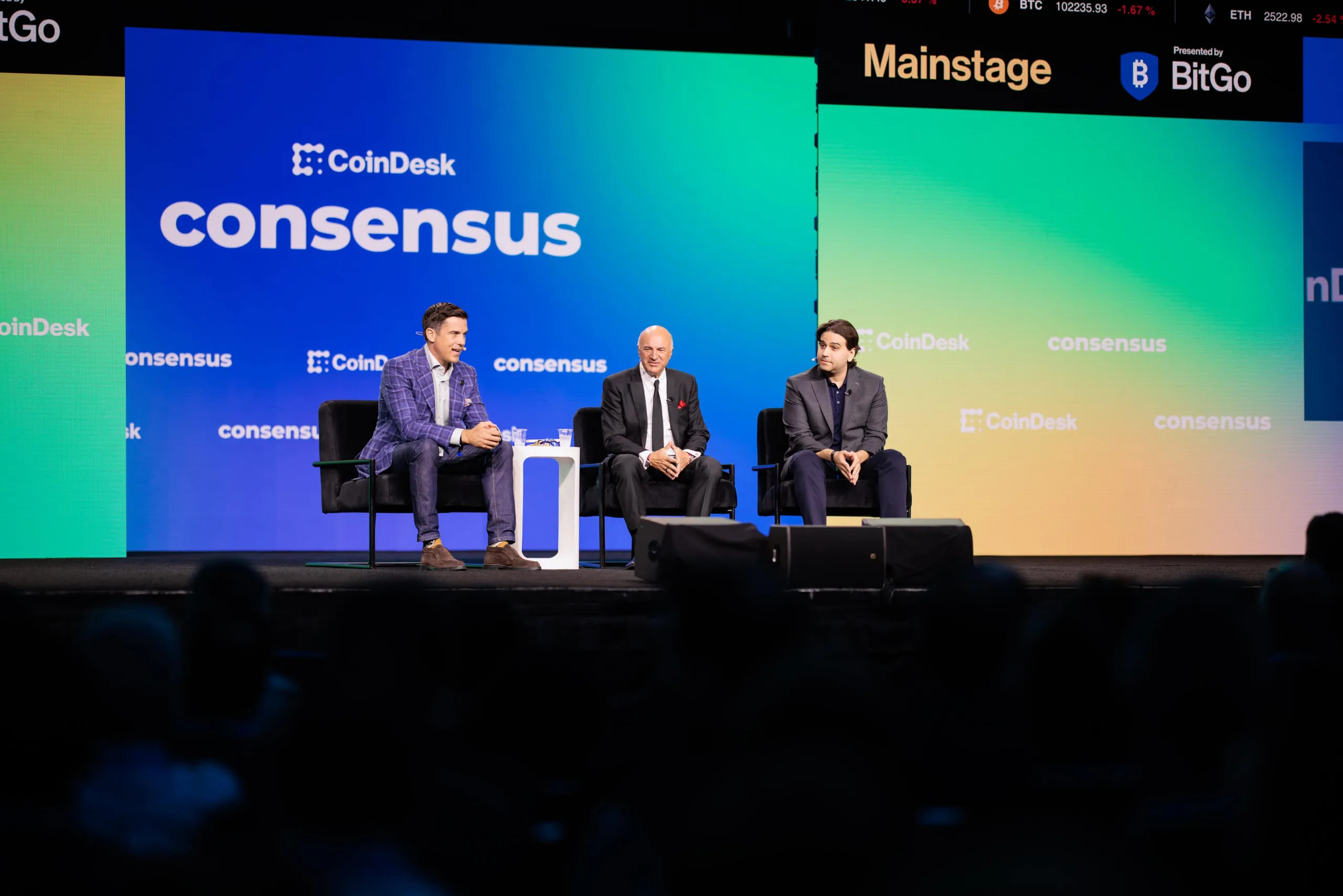 Corporate event photography in Toronto — conference coverage by Omilia Visuals