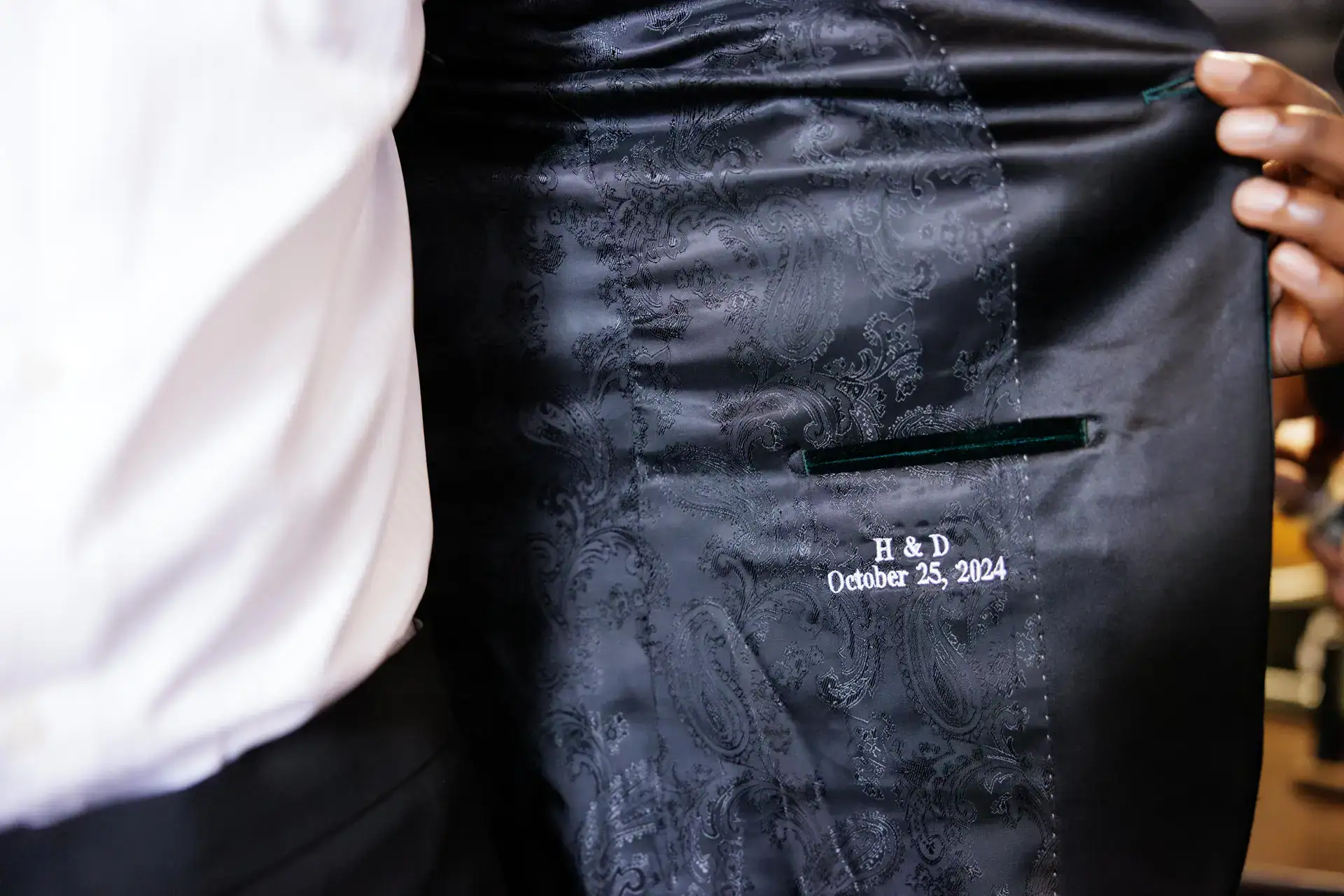 Wedding table arrangement